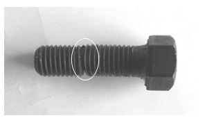 斷裂螺栓宏觀形貌